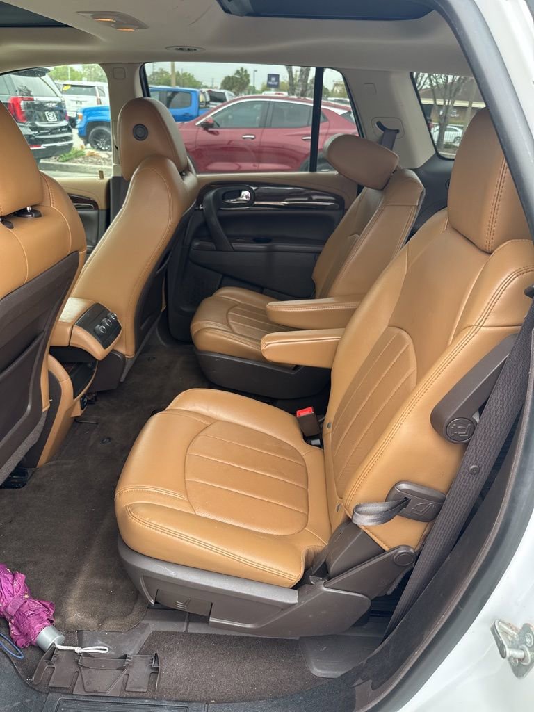 Used 2017 Buick Enclave Leather image 10