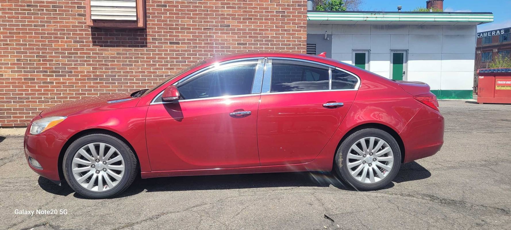 Used 2013 Buick Regal Premium FWD image 2