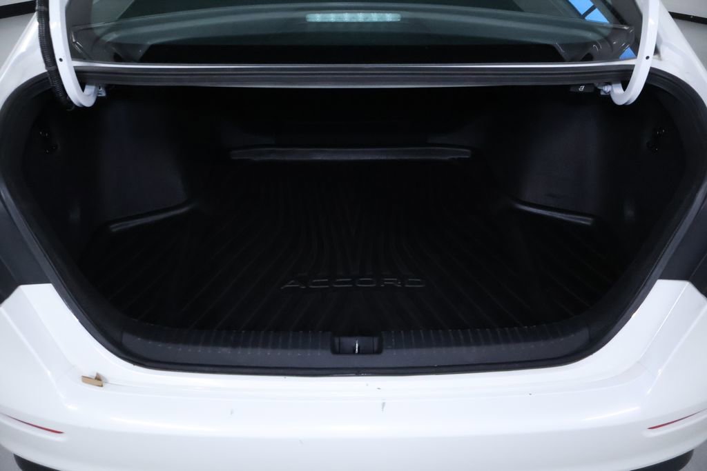 Used 2023 Honda Accord LX image 15