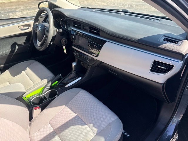 Used 2015 Toyota Corolla LE FWD image 15