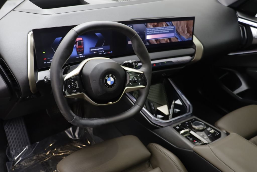 Certified 2025 BMW X3 xDrive30i image 6