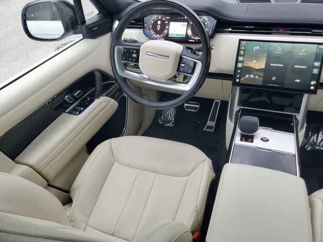 Certified 2026 Land Rover Range Rover SE AWD/4WD image 16