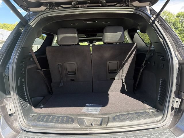 Used 2018 Dodge Durango R/T w/ Blacktop Package AWD/4WD image 28