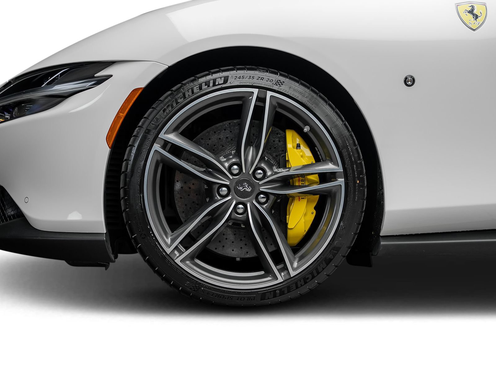 Used 2021 Ferrari Roma RWD image 22