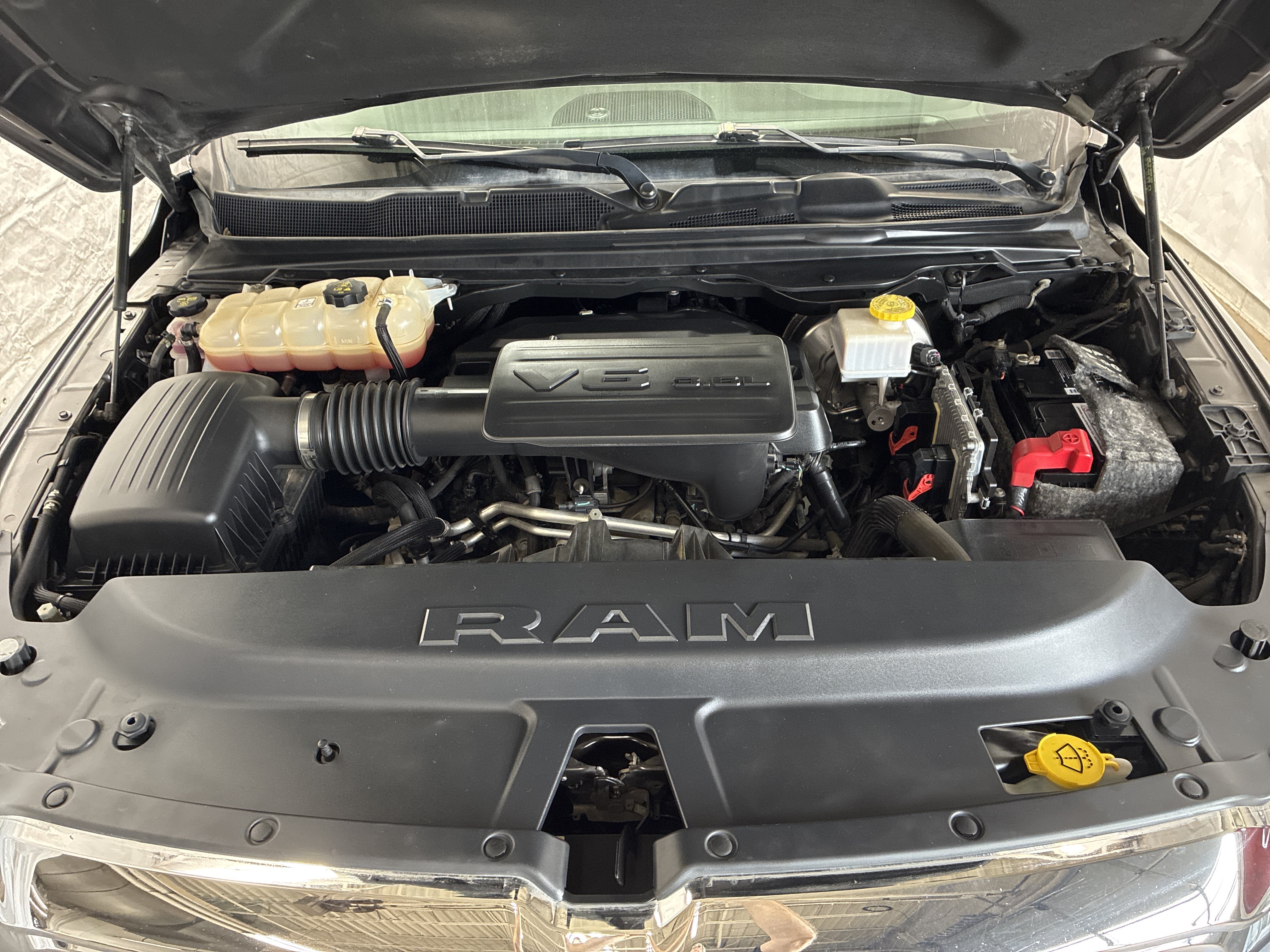 Used 2019 RAM 1500 Big Horn AWD/4WD image 7