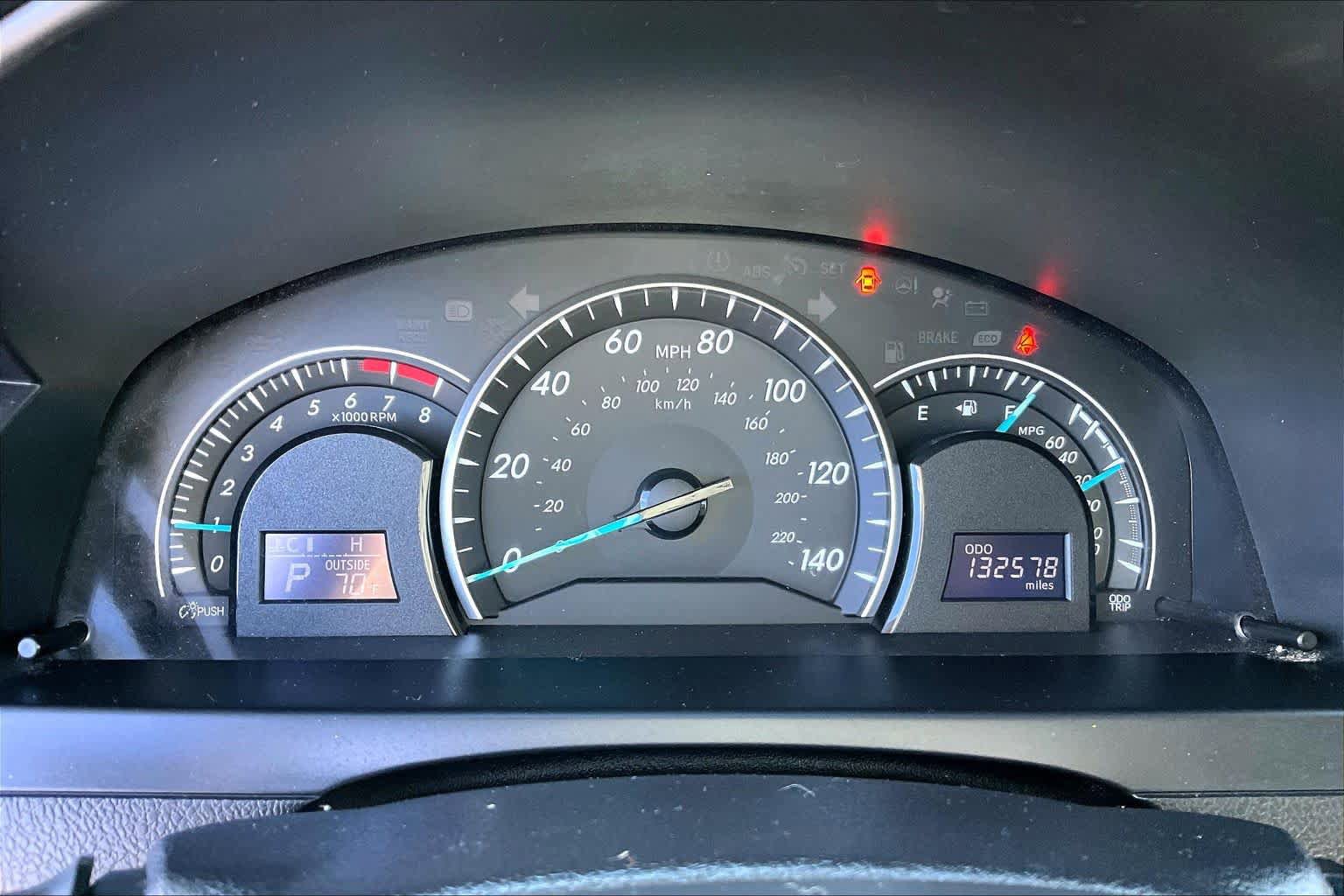 Used 2014 Toyota Camry LE FWD image 24