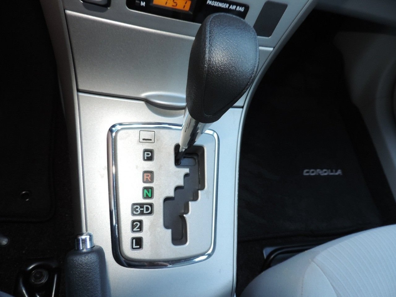 Used 2011 Toyota Corolla LE FWD image 23