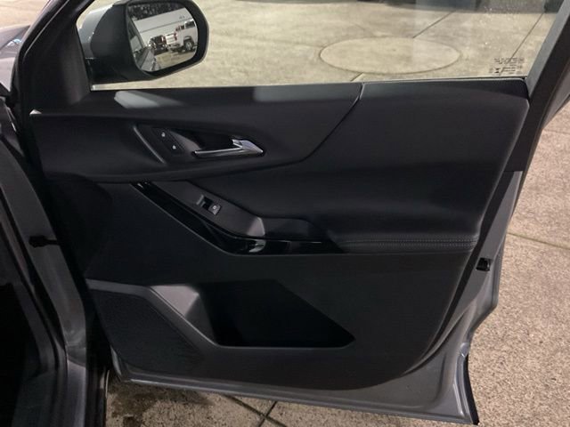 New 2026 Chevrolet Equinox LT image 30