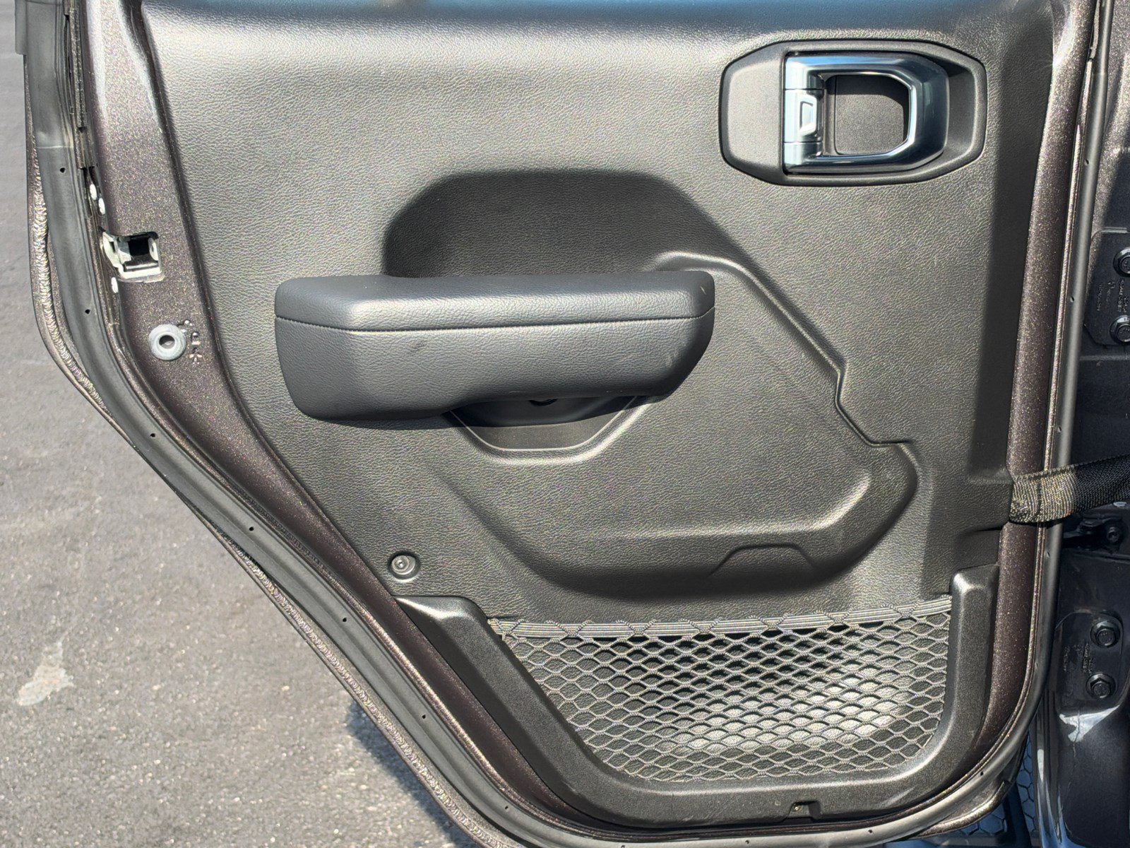 Used 2025 Jeep Wrangler Unlimited Sport AWD/4WD image 21