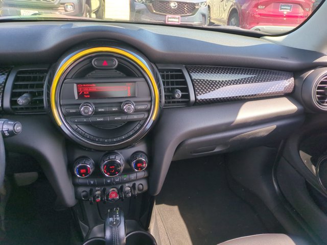Used 2016 MINI Cooper S image 12