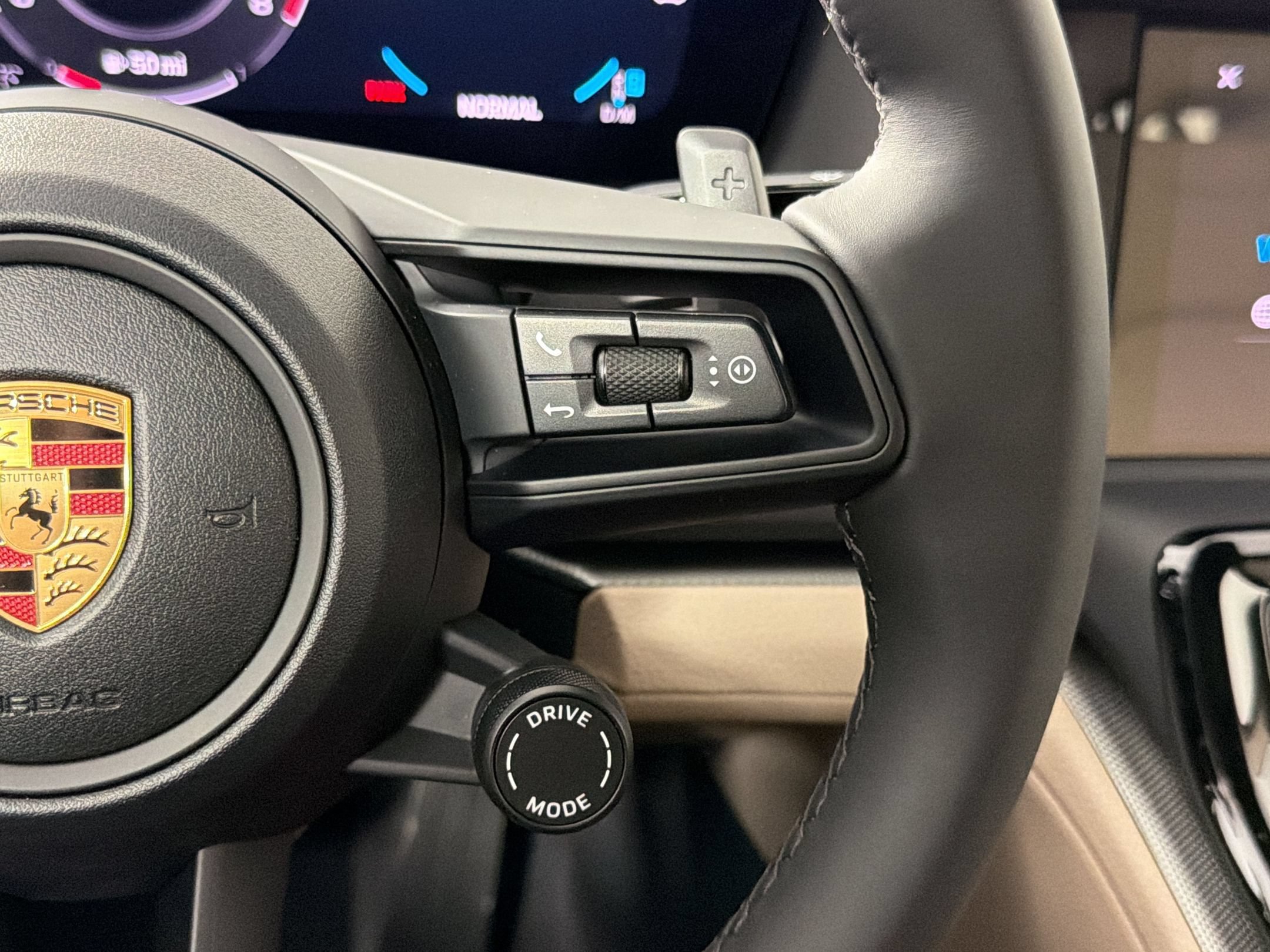 New 2026 Porsche Panamera image 28