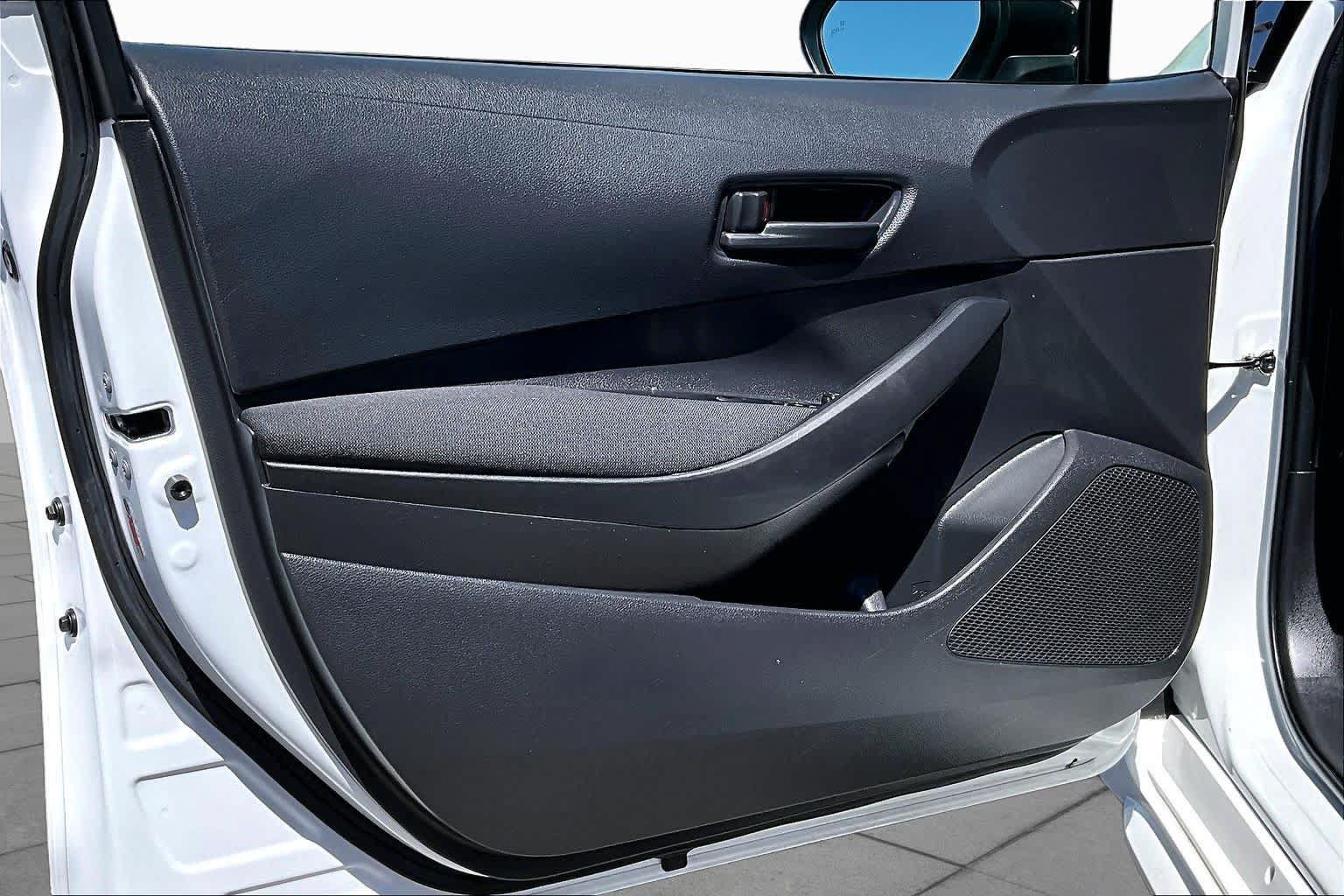 Certified 2022 Toyota Corolla LE w/ LE Convenience Package FWD image 21