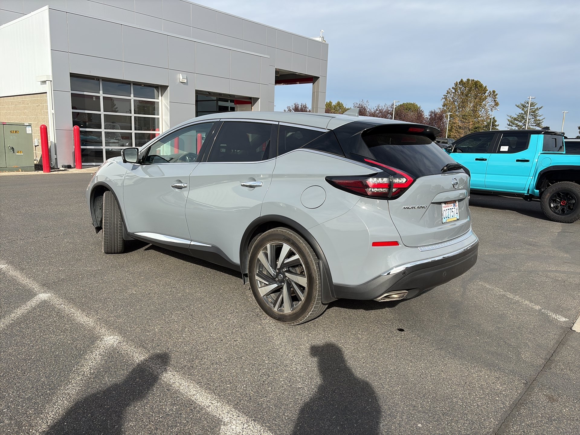 Used 2022 Nissan Murano SL w/ SL Moonroof Package AWD/4WD image 3