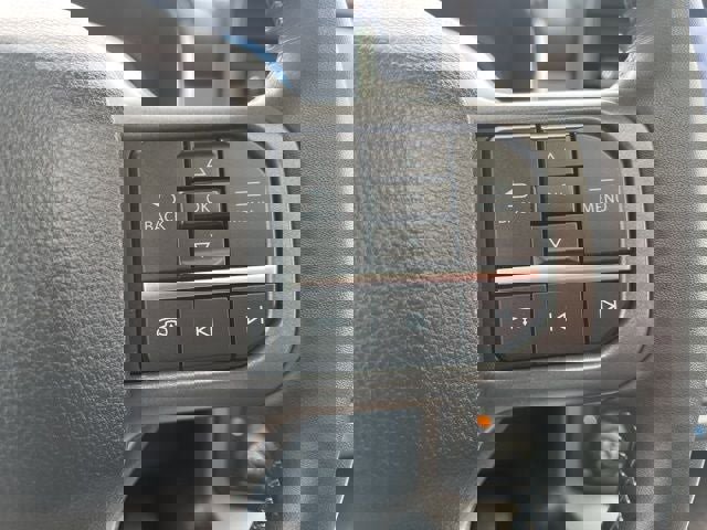 Used 2023 Ford F150 Lariat w/ Trailer Tow Package image 29