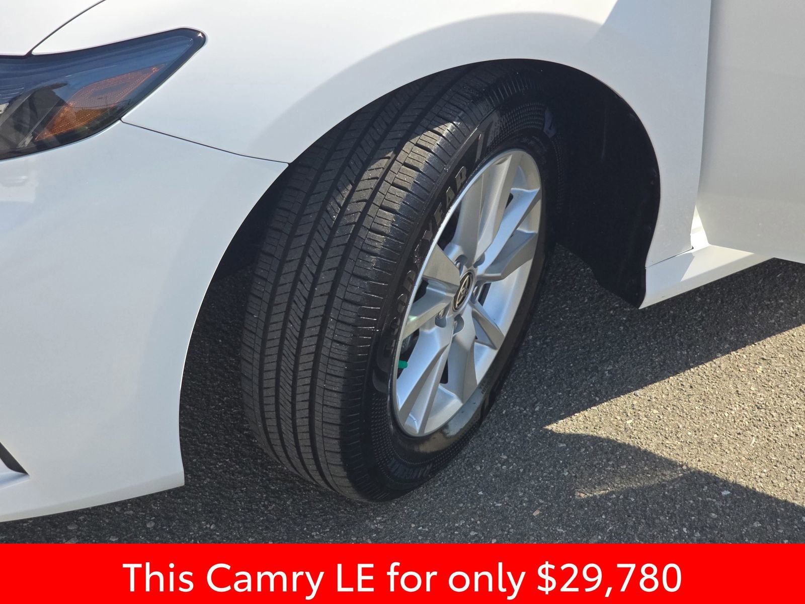 Used 2026 Toyota Camry LE w/ Convenience Package FWD image 37