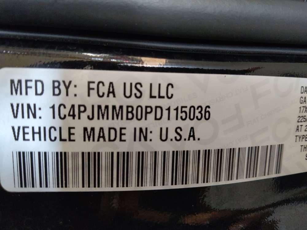 Used 2023 Jeep Cherokee Altitude Lux image 33