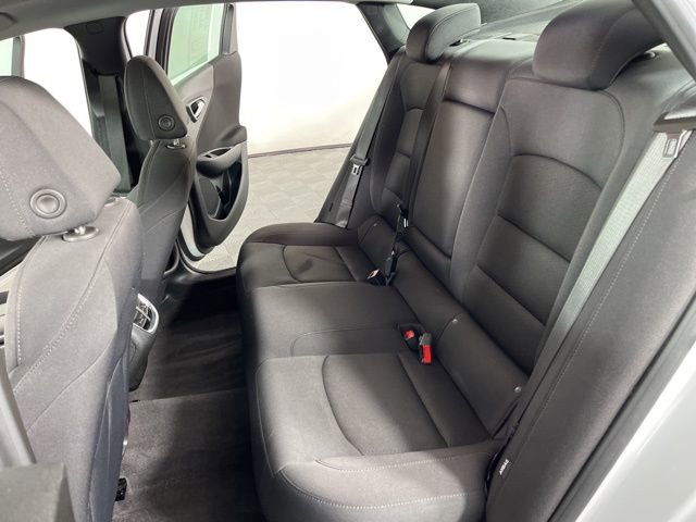 Used 2023 Chevrolet Malibu LT image 42