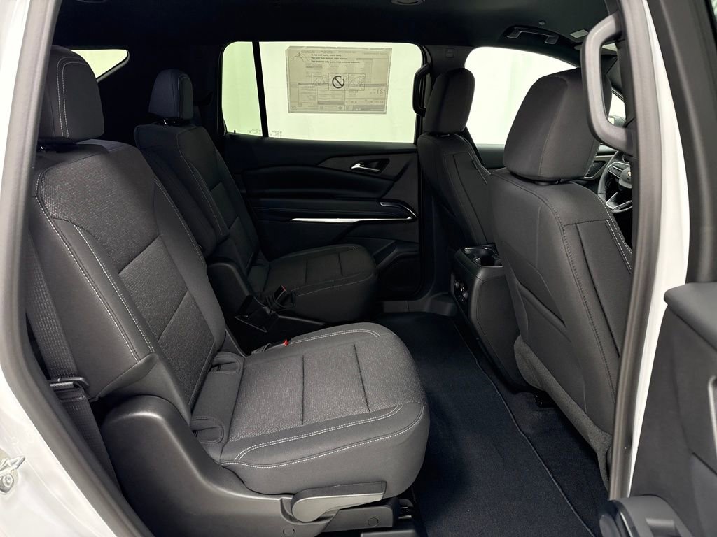New 2026 Chevrolet Traverse LT image 12