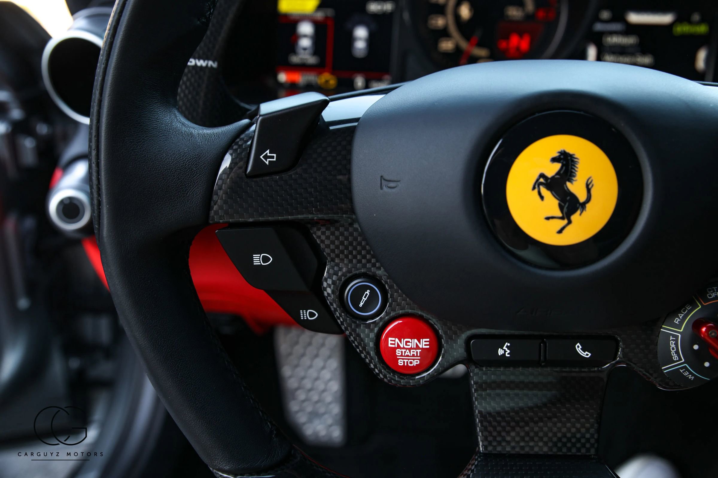 Used 2019 Ferrari 812 Superfast RWD image 28