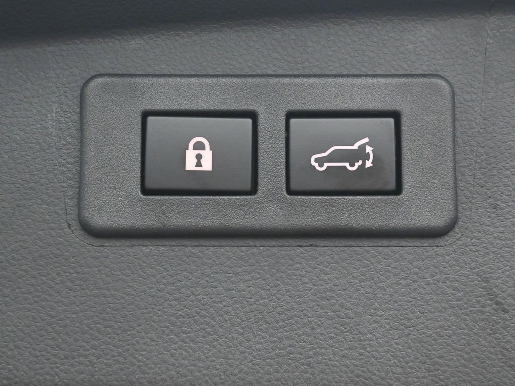 Used 2025 Subaru Outback Onyx Edition XT image 31