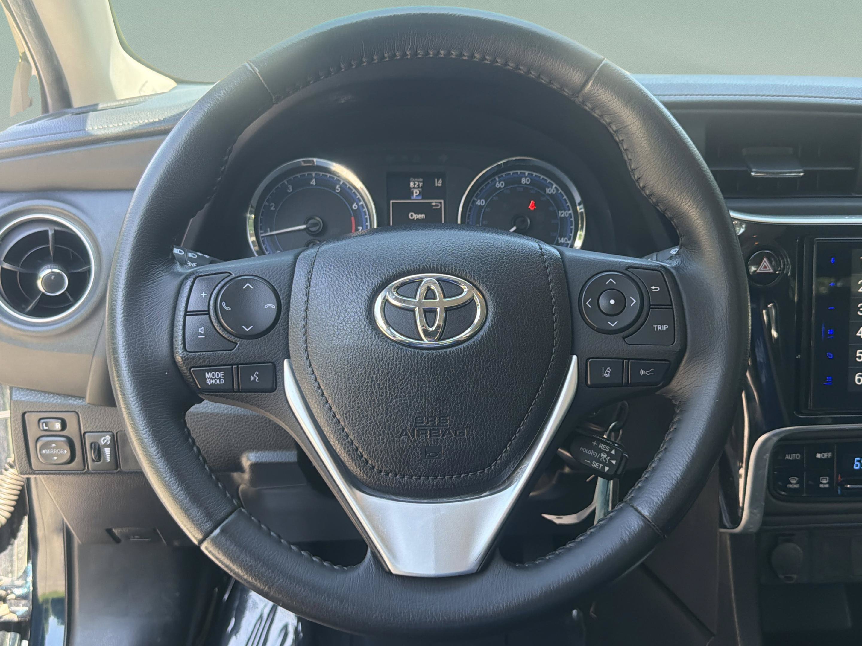 Used 2019 Toyota Corolla SE FWD image 9