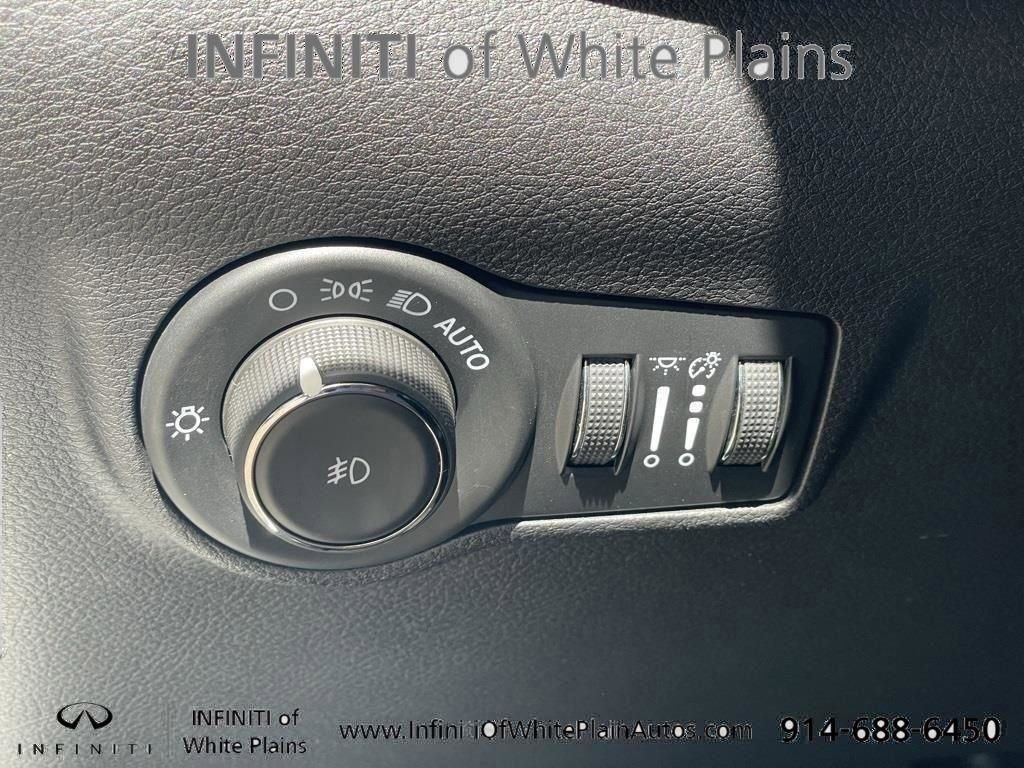 Used 2024 Jeep Compass Trailhawk image 17