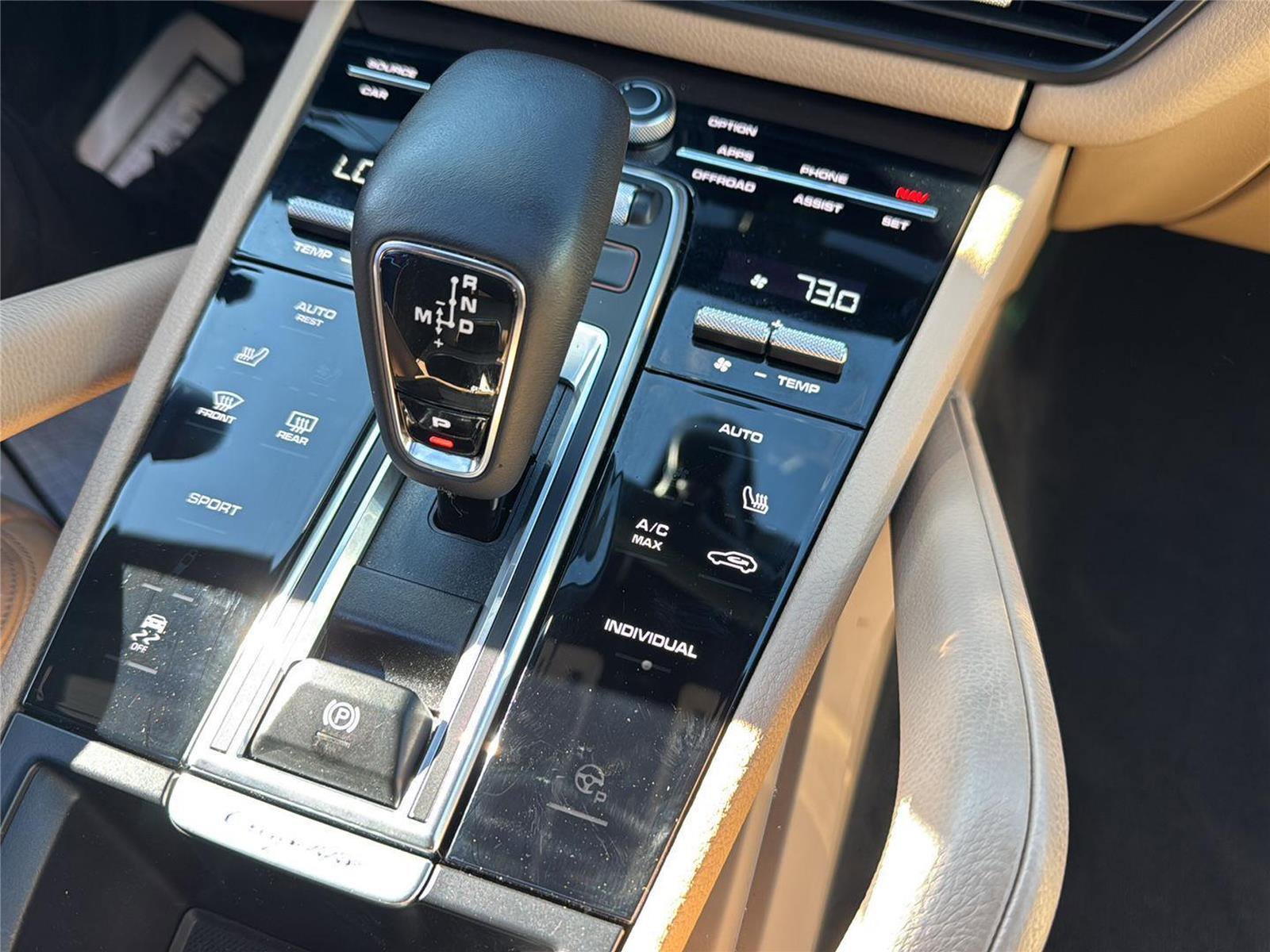 Used 2023 Porsche Cayenne image 21