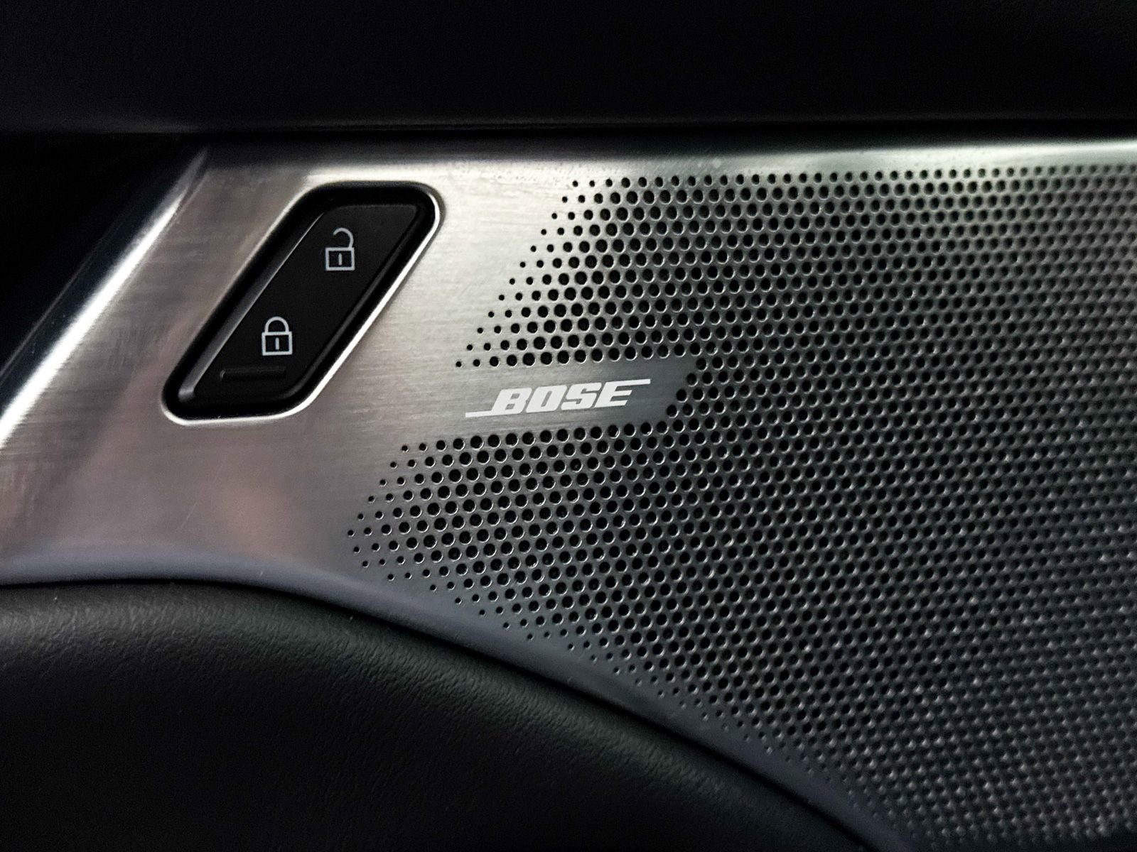 Used 2023 MAZDA MAZDA3 s image 7