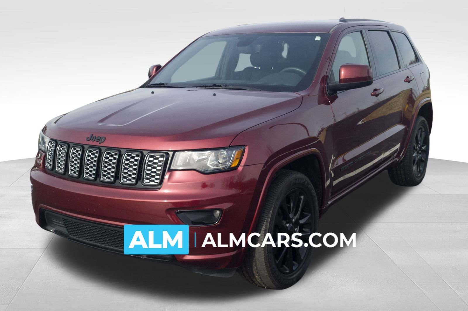Used 2019 Jeep Grand Cherokee Altitude image 1