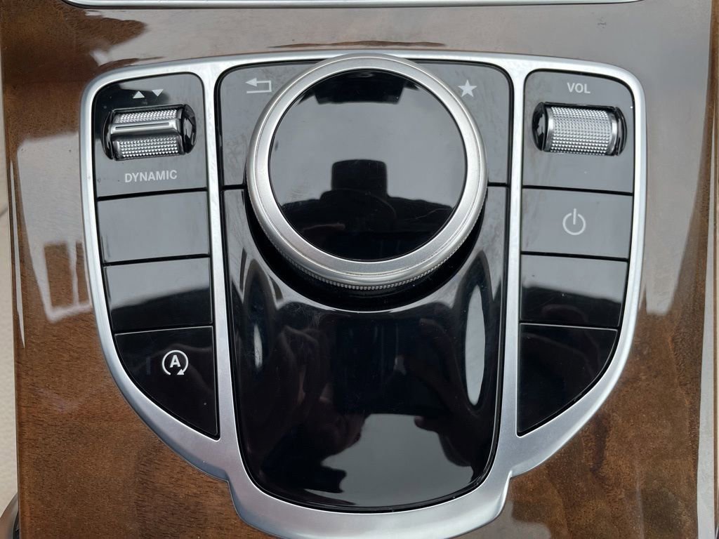 Used 2017 Mercedes-Benz C 300 4MATIC Sedan image 23