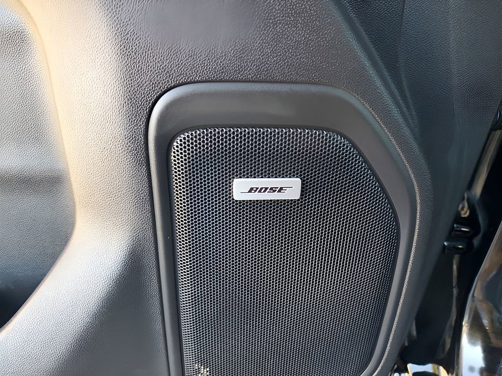 Used 2020 Chevrolet Silverado 1500 LTZ w/ LTZ Premium Package image 28