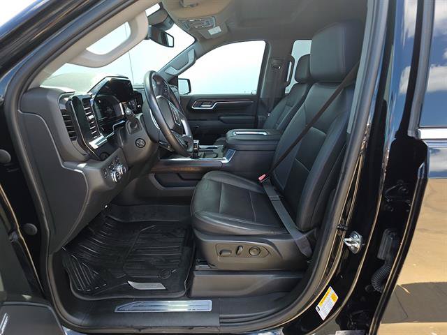 Used 2022 GMC Sierra 1500 SLT AWD/4WD image 5