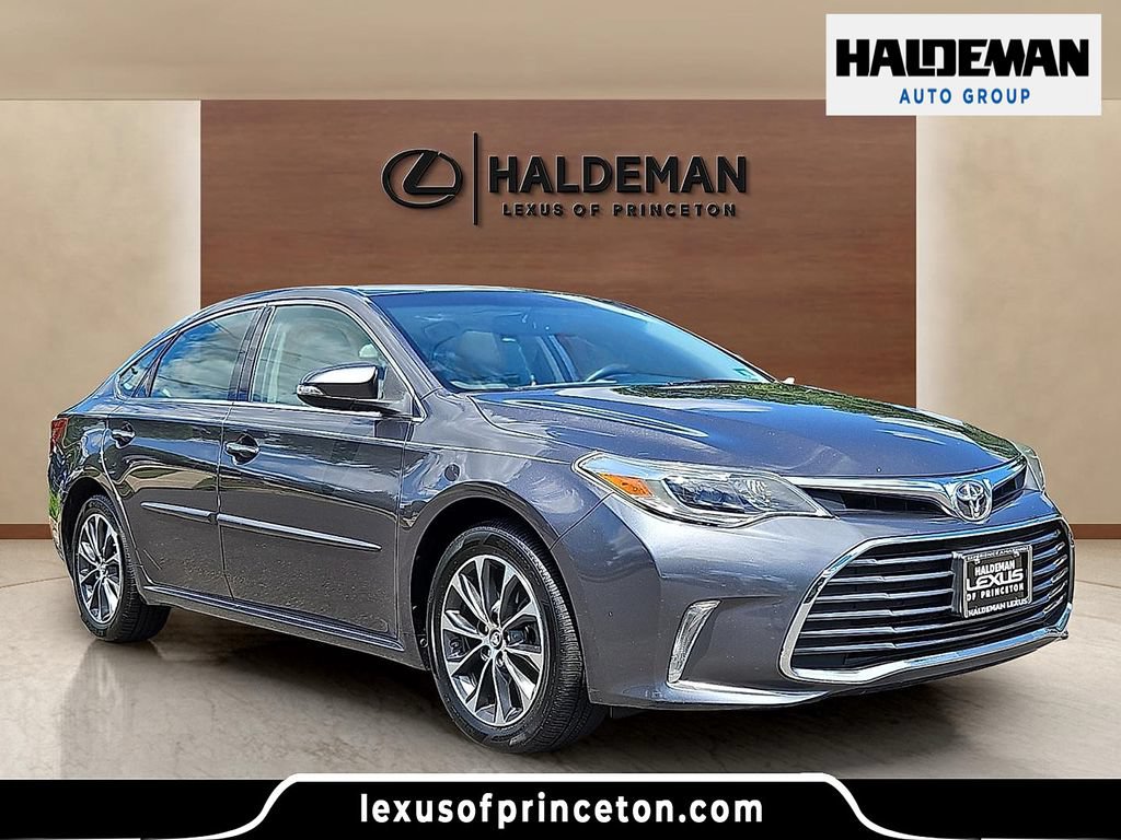 Used 2016 Toyota Avalon XLE Premium FWD image 1