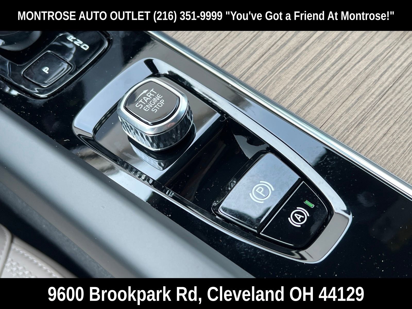 New 2026 Volvo XC60 B5 Plus w/ Climate Package image 23