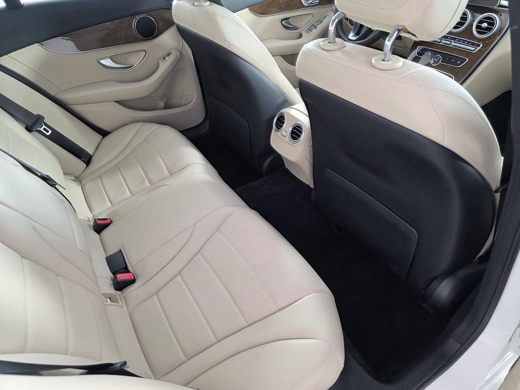 Used 2017 Mercedes-Benz C 300 Sedan image 27