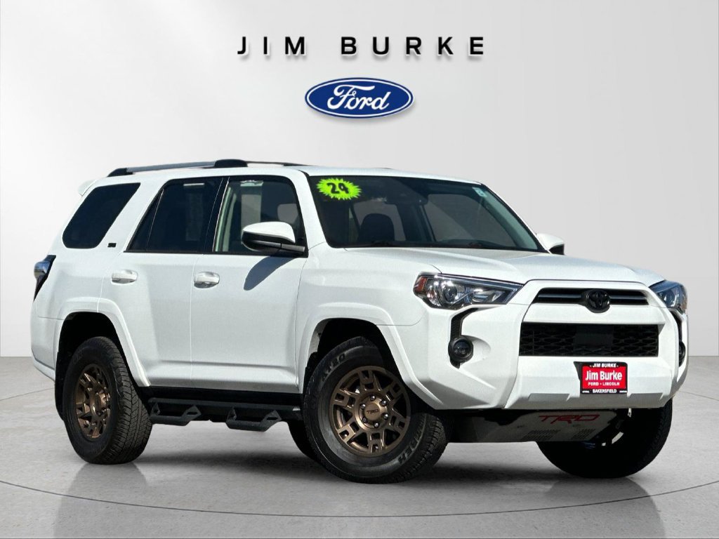 Used 2024 Toyota 4Runner SR5 RWD image 7