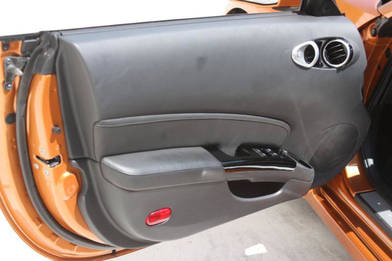 Used 2006 Nissan 350Z Touring RWD image 29