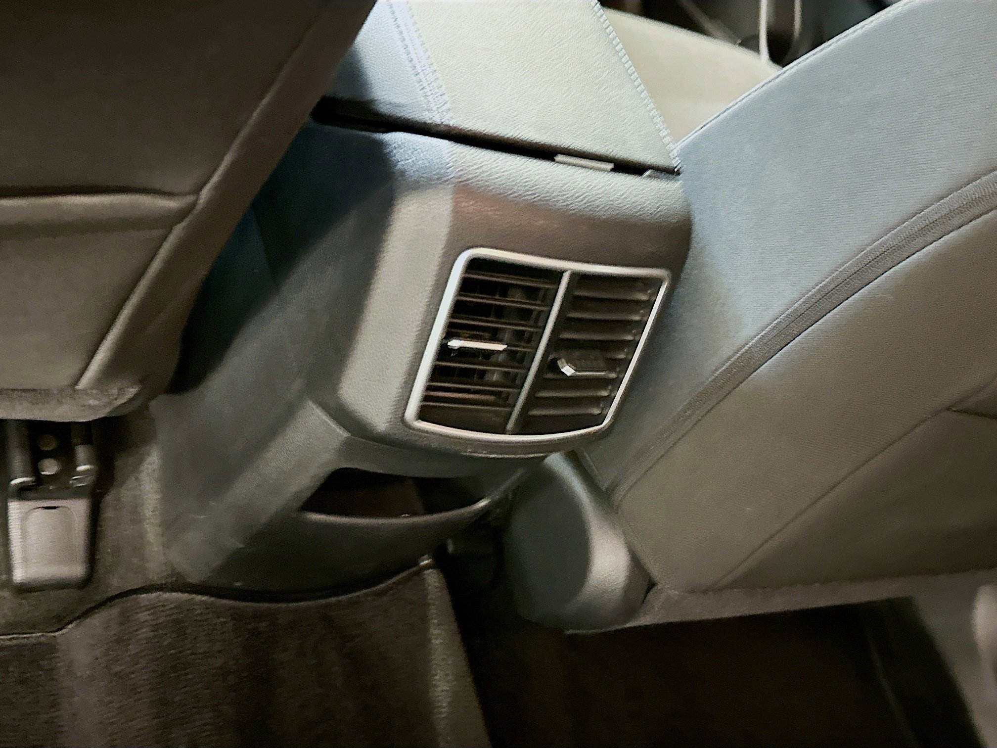 Used 2024 Kia Sportage LX image 27