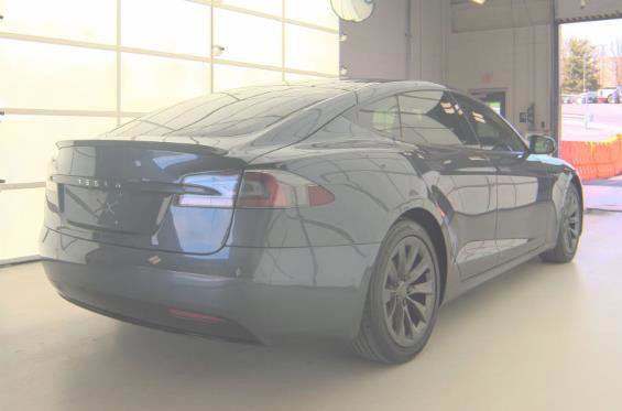 Used 2018 Tesla Model S 100D AWD/4WD image 2