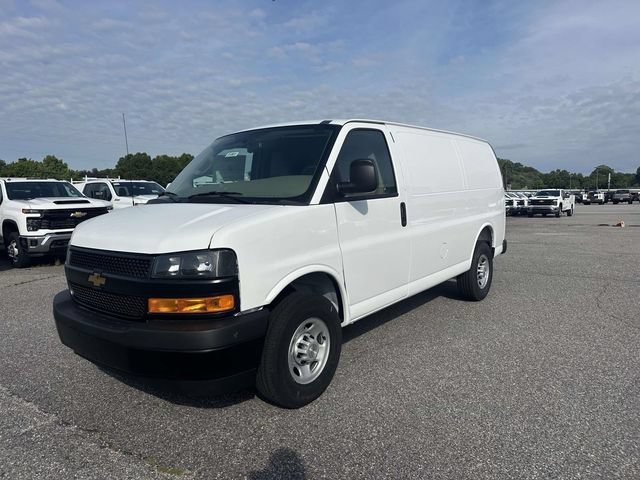 New 2026 Chevrolet Express 2500 w/ Driver Convenience Package RWD image 2