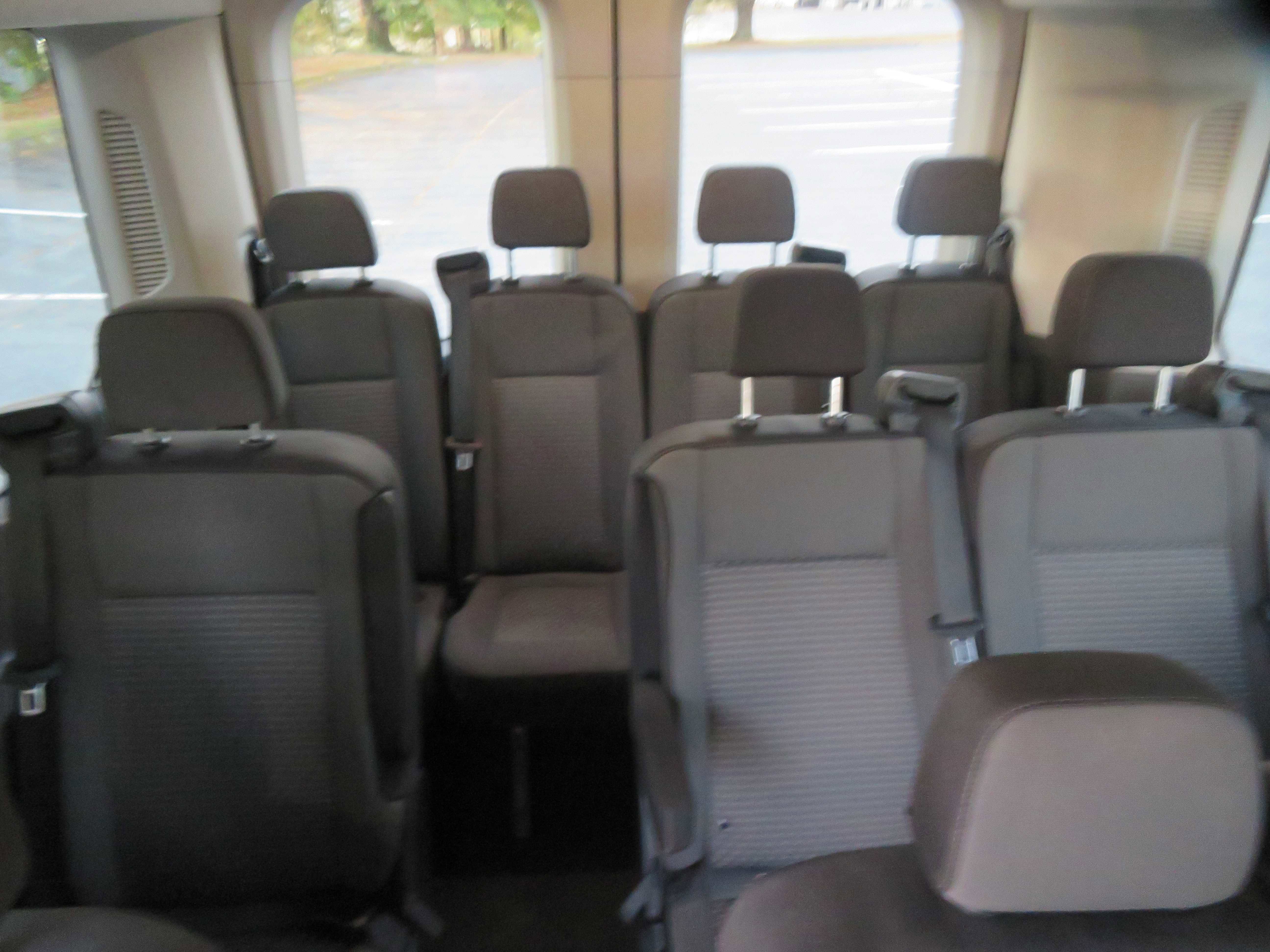 Used 2024 Ford Transit 350 XLT image 27