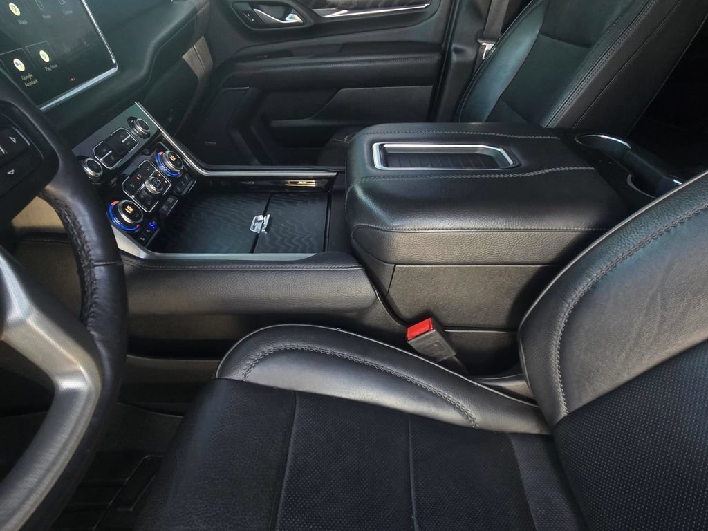 Used 2022 GMC Yukon Denali RWD image 21