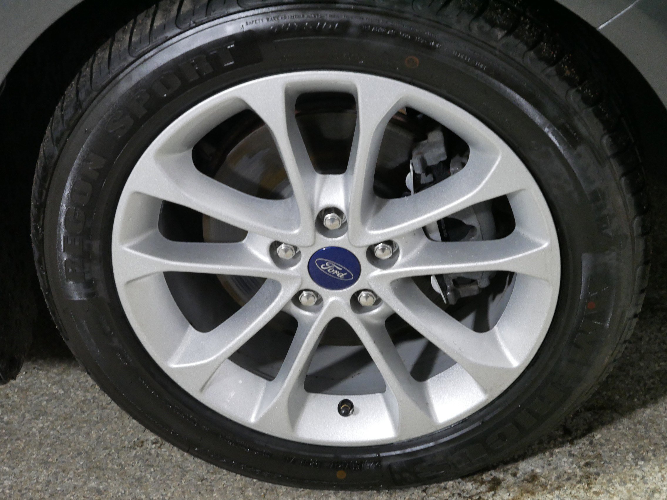 Used 2019 Ford Fusion SE image 15