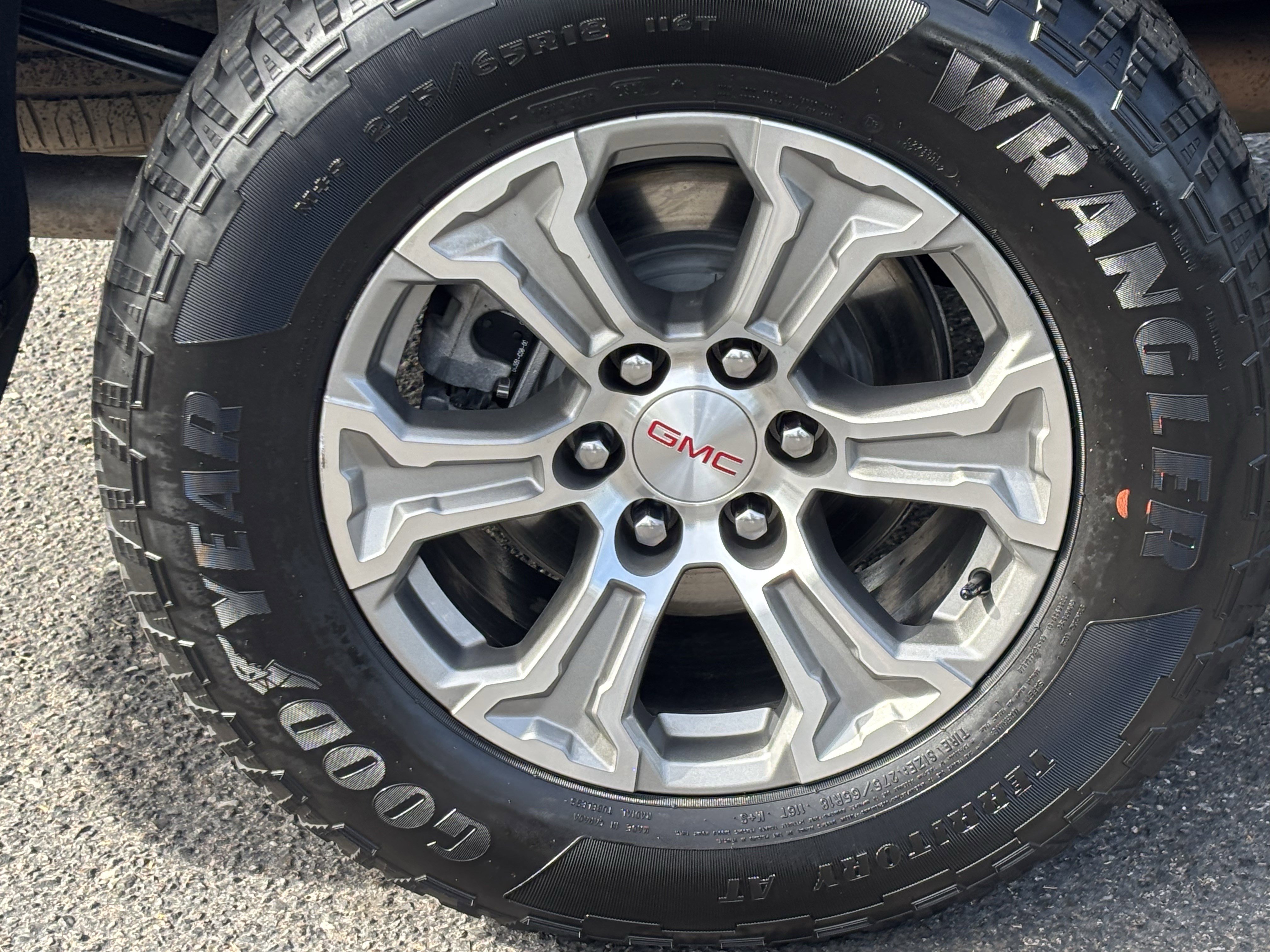 Used 2023 GMC Sierra 1500 SLE image 7