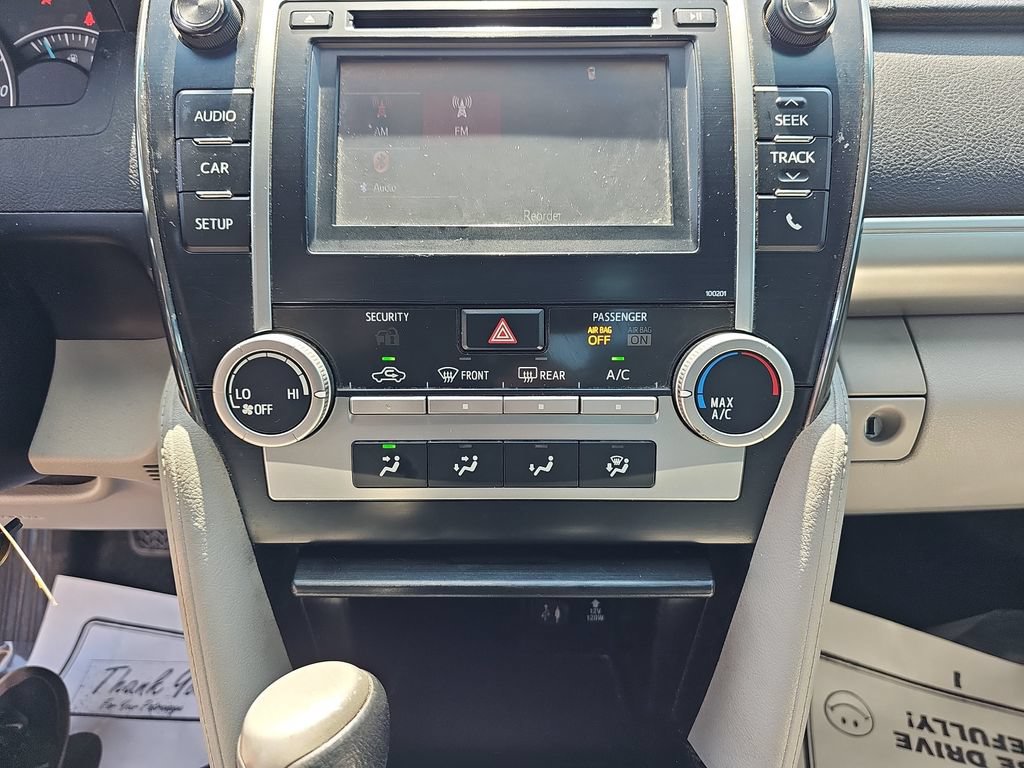 Used 2014 Toyota Camry LE FWD image 24