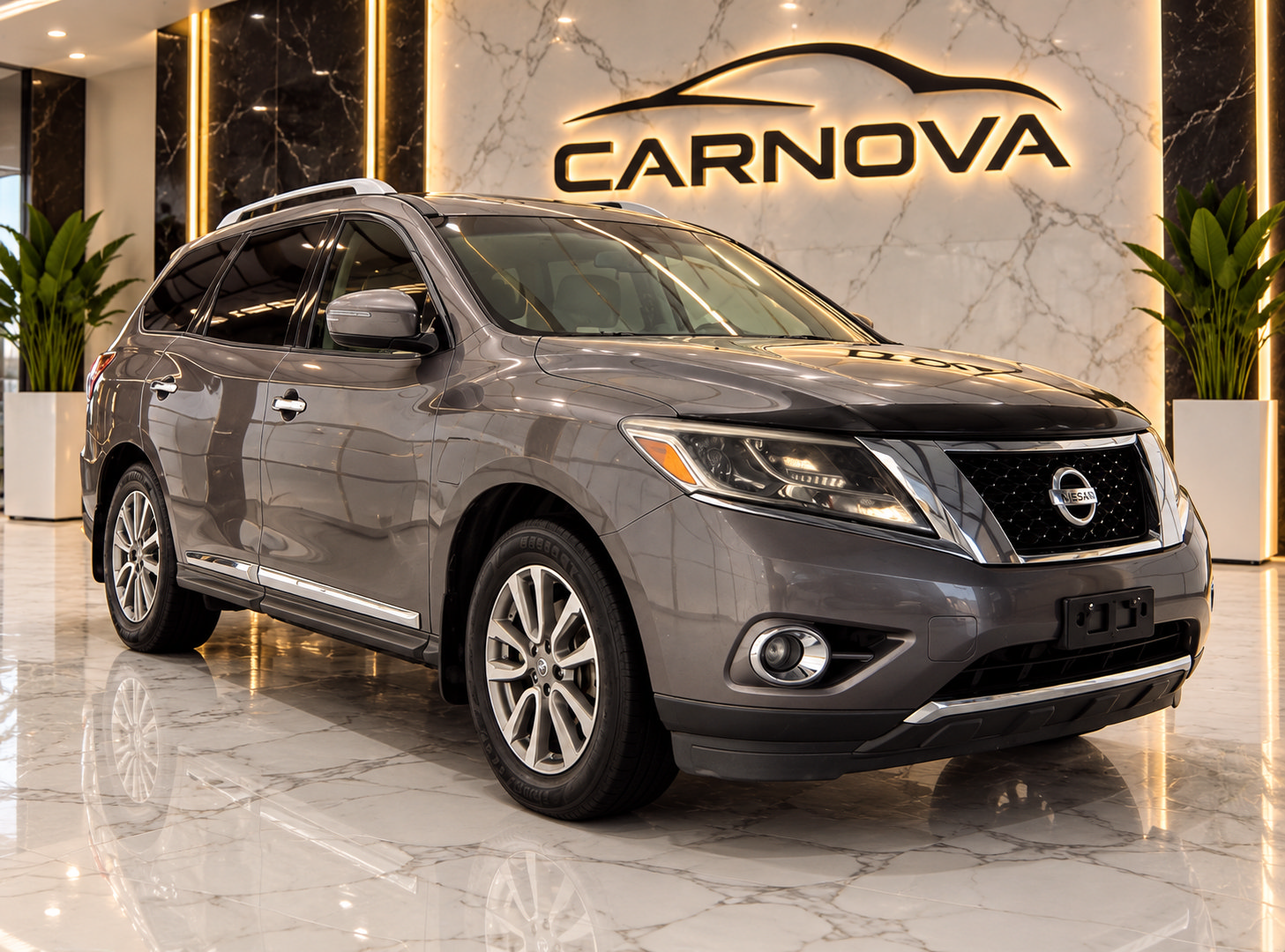 Used 2014 Nissan Pathfinder SL w/ SL Tech Package FWD image 1