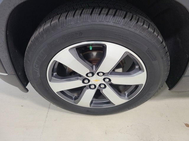 Used 2019 Chevrolet Traverse LT w/ LT Premium Package AWD/4WD image 39
