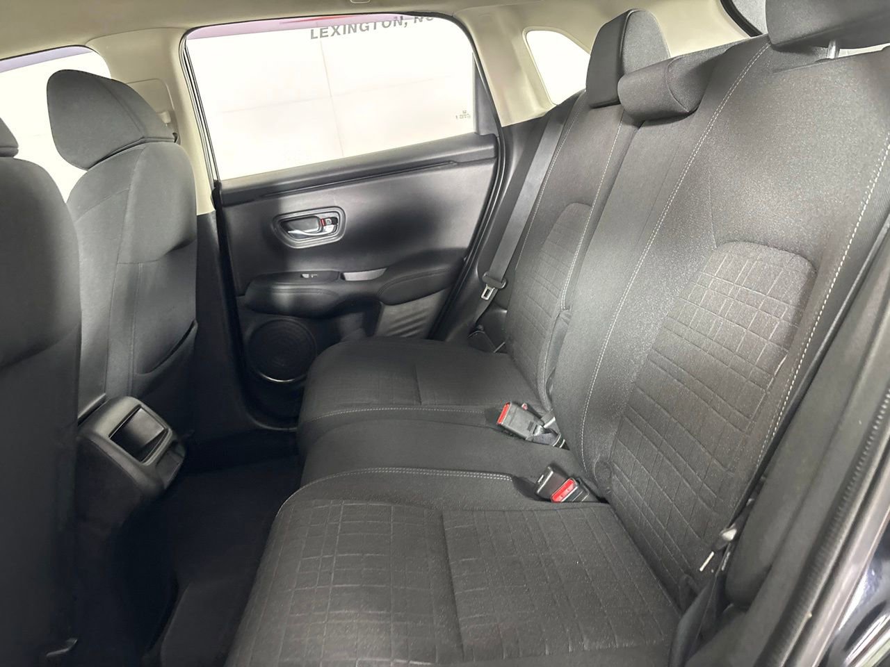 Used 2024 Honda HR-V LX image 19