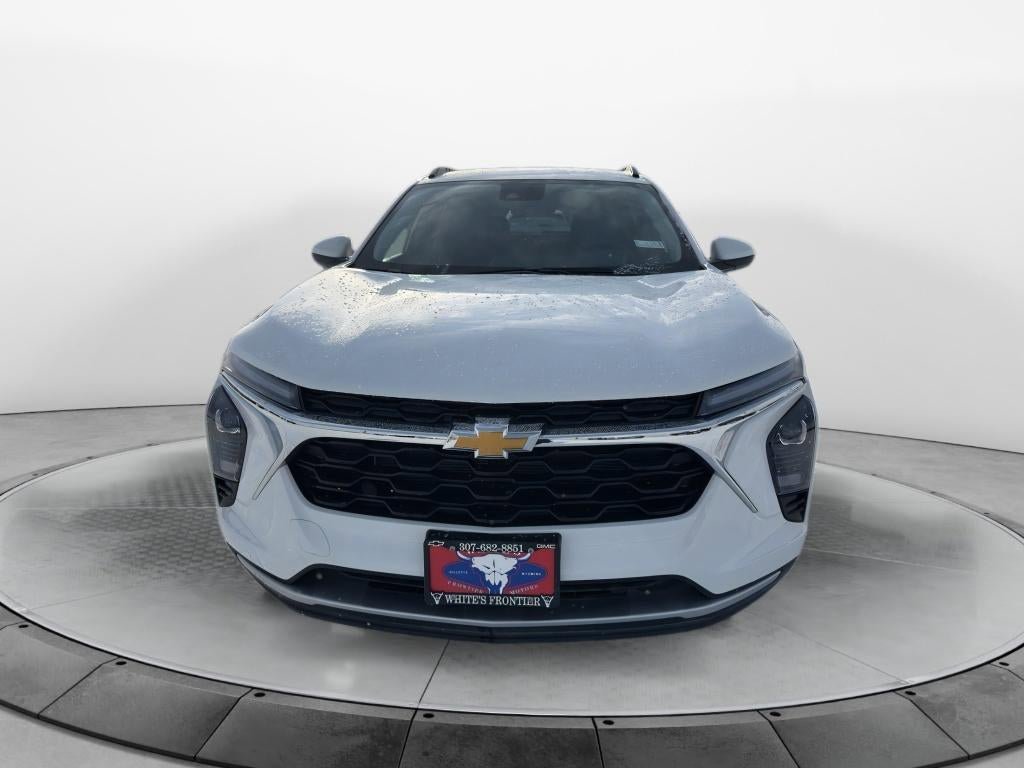 New 2026 Chevrolet Trax LT w/ Driver Confidence Package FWD image 8