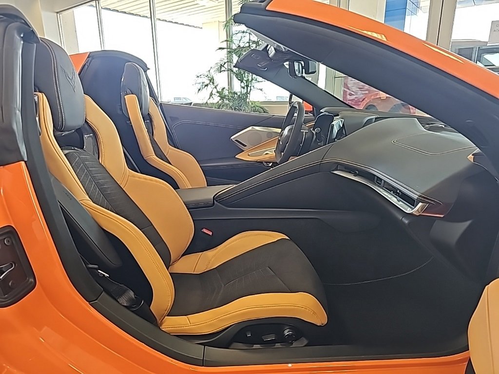 Used 2023 Chevrolet Corvette Stingray Preferred Conv w/ 2LT image 19